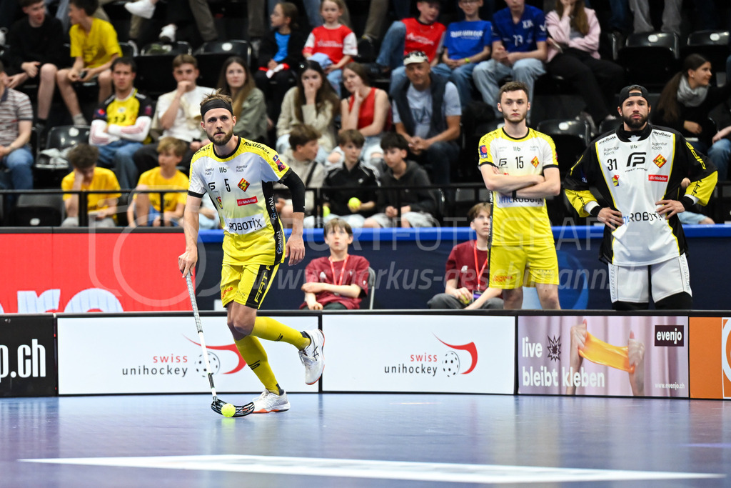Zug United - HC Rychenberg - 25. April 2026 | Johan Larsson (#5 HC Rychenberg Winterthur) am L-UPL Superfinal-Spiel zwischen Zug United und HC Rychenberg am 25. April 2026 in der BCF Arena, Fribourg, Schweiz.Bild: Sportfotografie Markus Aeschimann | www.markus-aeschimann.ch - Realized with Pictrs.com
