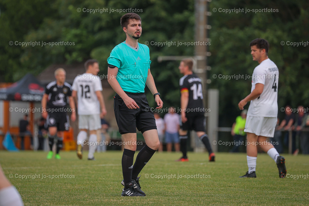 BQ3I6692 | 06.06.2023; Relegation zur Kreisoberliga West; Rasenplatz Niederweidbach; SG Aartal - TSF Heuchelheim II; Ergebnis 0:2 (0:0)