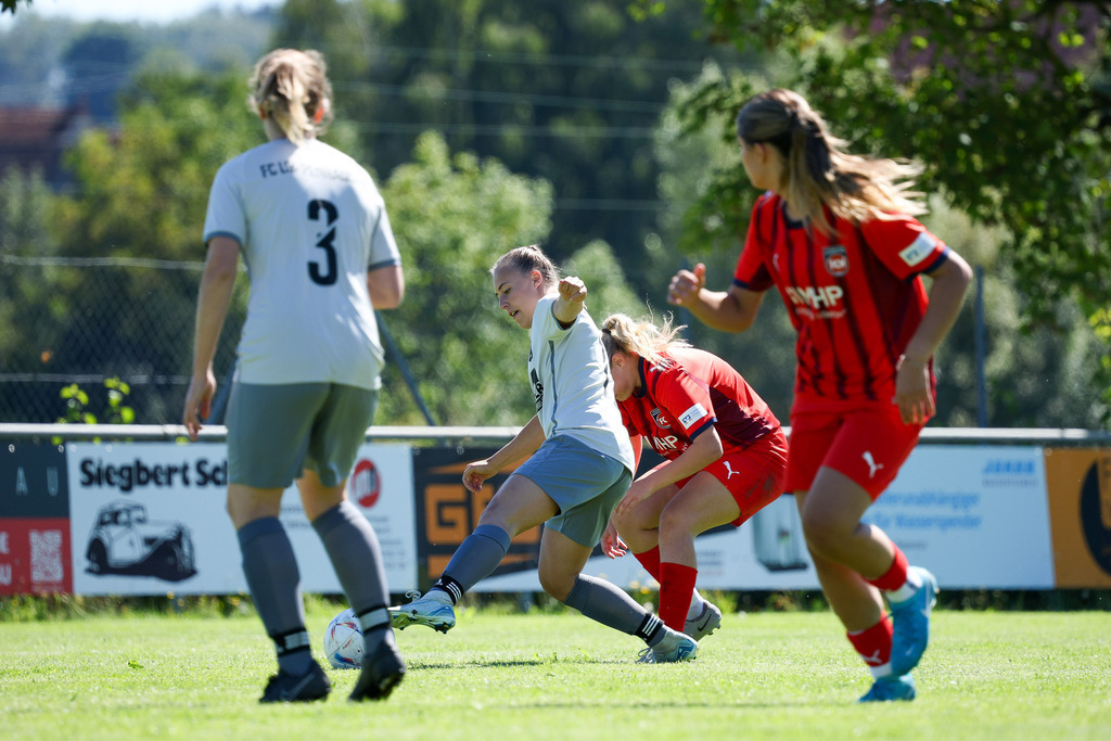 Fußball I FRAUEN I Saison 2025-2026 I Freundschaftsspiel I FC Loppenhausen - 1FC Heidenheim 1846 II I_250831_9990 | Fotopresso – Sportfotografie in Heidenheim & Umgebung. Professionelle Sportfotografie für unvergessliche Momente. Dynamische Action-Shots, emotionale Szenen & hochwertige Bilder. - Realisiert mit Pictrs.com