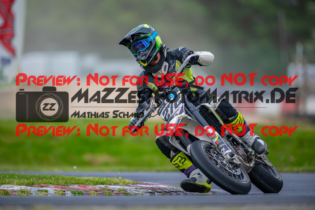 MaZZes-Fotomatrix-20260508-52942 | G1