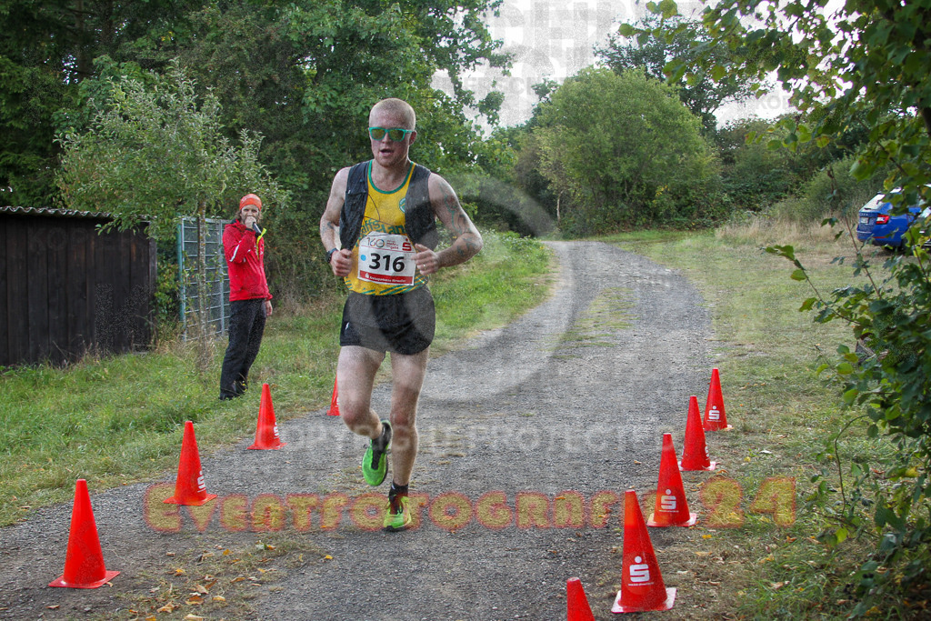 250830_1116_EV4_3361 | Sportfotografie im Rhein-Sieg Kreis, Köln, Bonn, NRW, Rheinland Pfalz, Hessen, etc. Unser Tätigkeitsfeld umfasst den Laufsport vom Volkslauf über den Marathon, Duathlon, Triathon bis zum Ultralauf wie Kölnpfad Ultra oder Schindertrail.