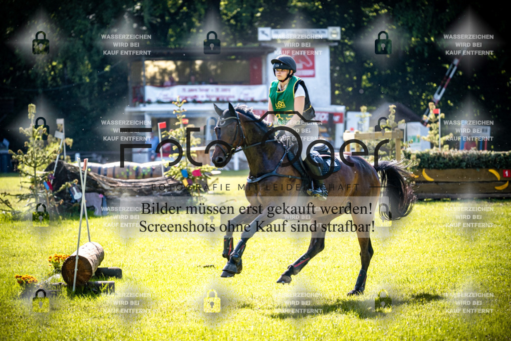 A2_Vielseitigkeitsturnier Melle Oldendorf-15c-0027 | Entdecke hochwertige Reitturnierfotos von Foto Oger. Professionell, emotional und authentisch – jetzt Lieblingsmomente im Shop bestellen.Deutschlandweite Turnierfotografie. - Realisiert mit Pictrs.com