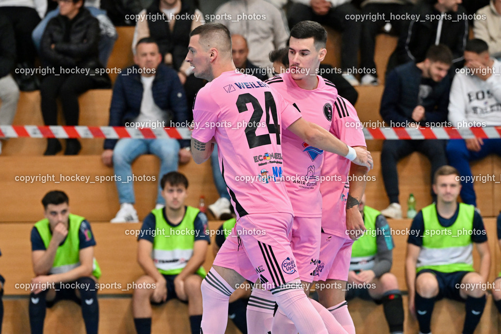 Carinthia Flamengo Futsal Club vs. LPSV-K | #24 Zoran Vukovic Carinthia Flamengo, #72 Armin Kahvedzic Carinthia Flamengo, Carinthia Flamengo Futsal Club vs. LPSV-K, Carinthia Flamengo Futsal Club vs. LPSV-K am 03.11.2024 in Klagenfurt (Ballspielhalle Viktring), Austria, (Photo by Bernd Stefan)