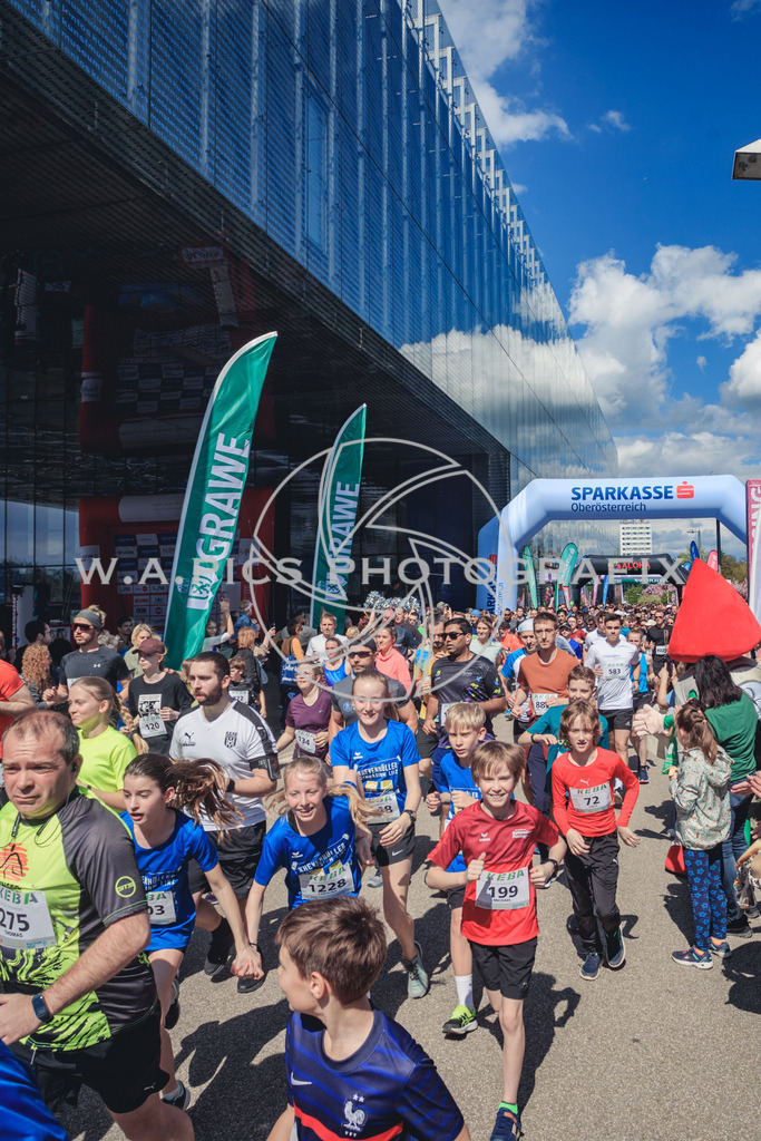 A14I1109 | Sport-,  Presse- und Eventbegleitung!
Contact me !
