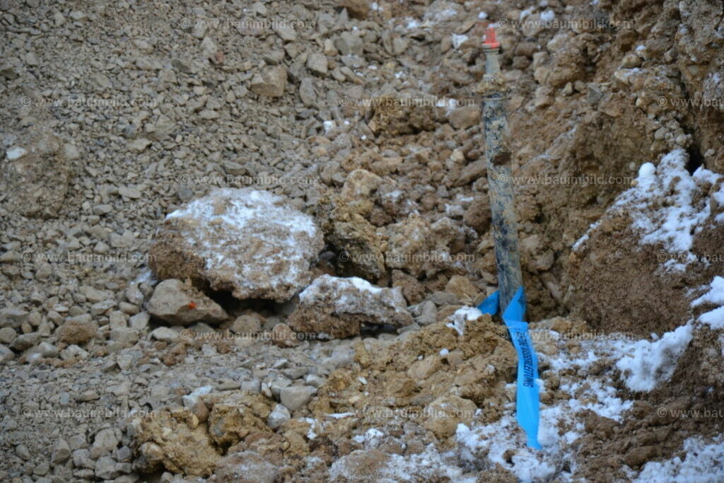 bib-lg02-erdarbeiten-0213 | Nach LV-Leistungsgruppen sortierte Detailfotos über den Bau eines Hauses. Alle Hausbau-Bilder direkt vom Urheber und Autor der Website Haus-Selber-Bauen.com