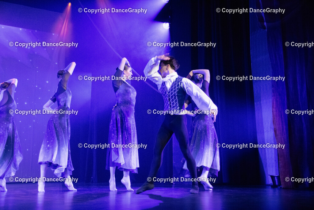 GPHY3391 | DanceGraphy - Realisiert mit Pictrs.com