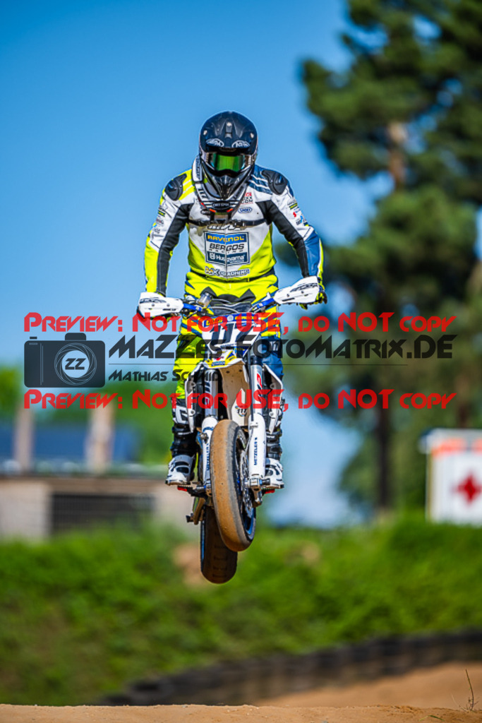 MaZZes_FotoMatrix_220528_5560 | Fotograf Mathias Schmid
Sportfotograf,
Eventfotograf,
Hochzeitsfotograf,
Portraitfotograf