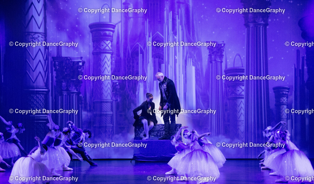 GPHY1525 | DanceGraphy - Realisiert mit Pictrs.com