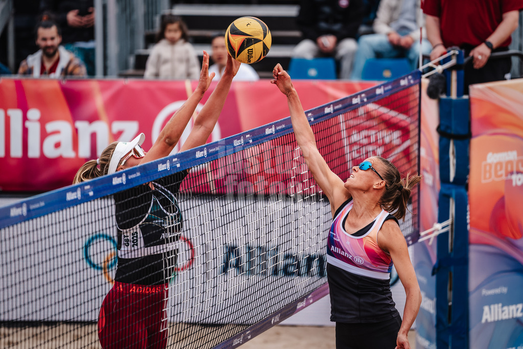 Beachvolleyball | Frauen | Allianz German Beach Tour 2025 | Tourstop Hamburg | 29.05.2025 | v.l. Chenoa Christ gegen Stefanie Klatt