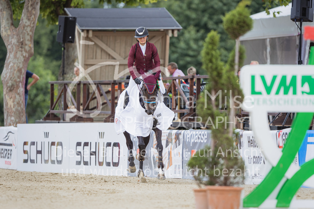 220729_BHO_GT_M2-Spr_1-266 | Deine schönsten Turniermomente als professionelle Fotos! Entdecke hochwertige Pferdesport-Fotografie im Online-Shop. Jetzt Fotos finden & bestellen!