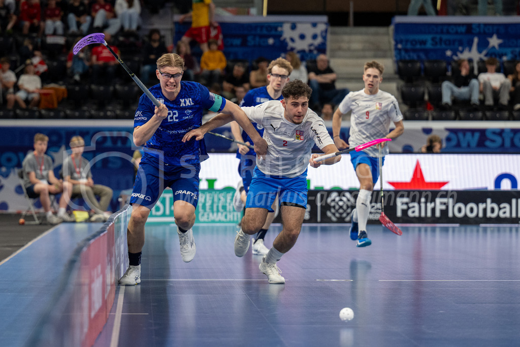 2025 Men's U19 WFC - Finland v Czechia | Ville Heiska (#22, Finland) against Kosťantyn Šlosar (#2, Czechia) during 2025 Men's U19 WFC, Switzerland: 04.05.2025, Zürich, Swiss Life Arena.Event page: <a href="https://www.u19wfc2025.ch/">www.u19wfc2025.ch</a>Credit: Markus Aeschimann, <a href="https://markus-aeschimann.ch">markus-aeschimann.ch</a>Instagram: <a href="https://instagram.com/sportfotografie.aeschimann">@sportfotografie.aeschimann</a> - Realisiert mit Pictrs.com