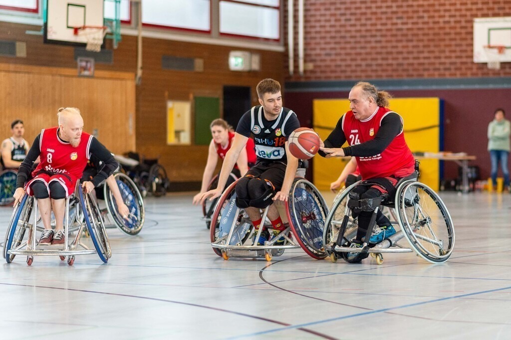 2024-12-07-0126 | Ralph Kunze - Realisiert mit Pictrs.com