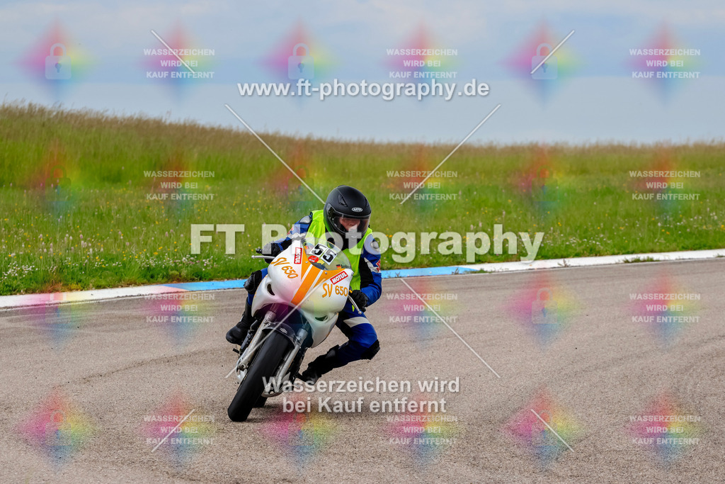 MotoTeam-2361 | Hier findet Ihr Bilder von Touristenfahrten auf der Nürburgring Nordschleife oder von anderen Veranstaltungen die ich besucht habe. Viel Spass beim Durch Schauen 