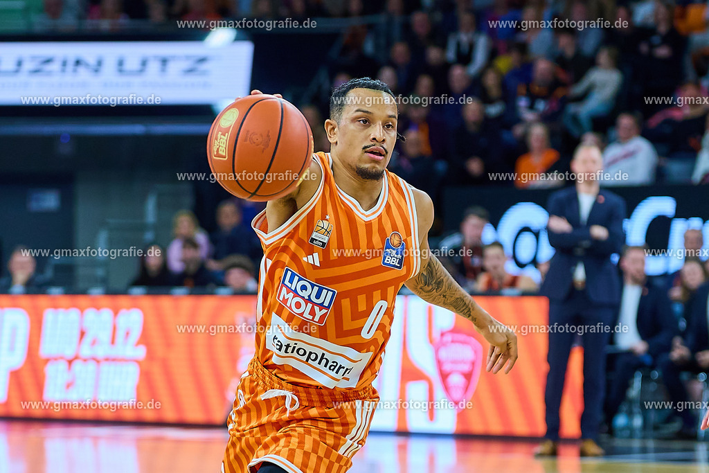 GER, ratiopharm ulm vs. RASTA Vechta, Basketball, 10. Spieltag, EasyCredit Bundesliga, Spielzeit 2025/2026, 13.12.2025 | GER, ratiopharm ulm vs. RASTA Vechta, Basketball, 10. Spieltag, EasyCredit Bundesliga, Spielzeit 2025/2026, 13.12.2025Foto: Gerald Oelze-de Stoppany