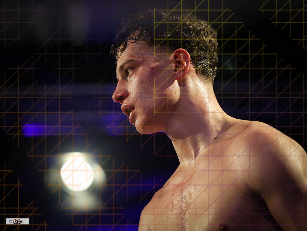 Domenik Arnold erster WM KAmpf 02 2026 tomafocus TB00140 | professionelle Sport- und Eventfotografie von Tomafocus – dynamische Bilder, emotionale Momente und hochwertige Aufnahmen für jeden Anlass. - Realisiert mit Pictrs.com