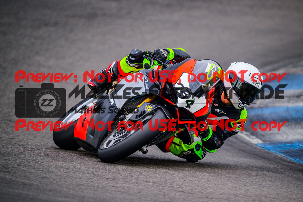 MaZZes_FotoMatrix_240614_6007705_2-265 | WEISS