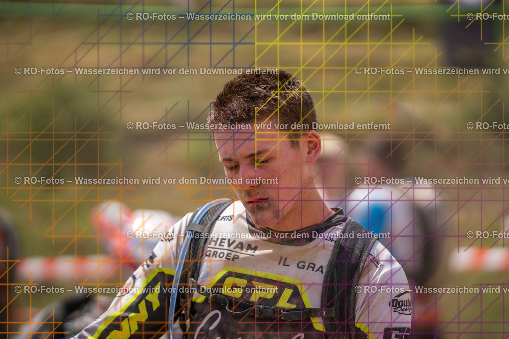 Niederwürzbach 2 Lauf-1556 | Sportfotografie von RO-Fotos: Motorsport, Motocross, Enduro, Laufveranstaltungen und Triathlon. Professionelle Fotos von Sportlern und Events. - Realisiert mit Pictrs.com