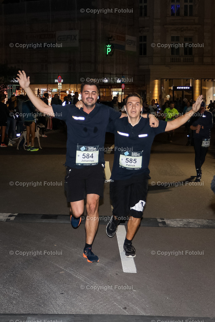 A-BINDER_20220922_0089 | LINZ,  AUSTRIA,22.Sept. 2022 - Night Run, Image shows Night Run.
Photo: Sportmediapics.com/ Manfred Binder