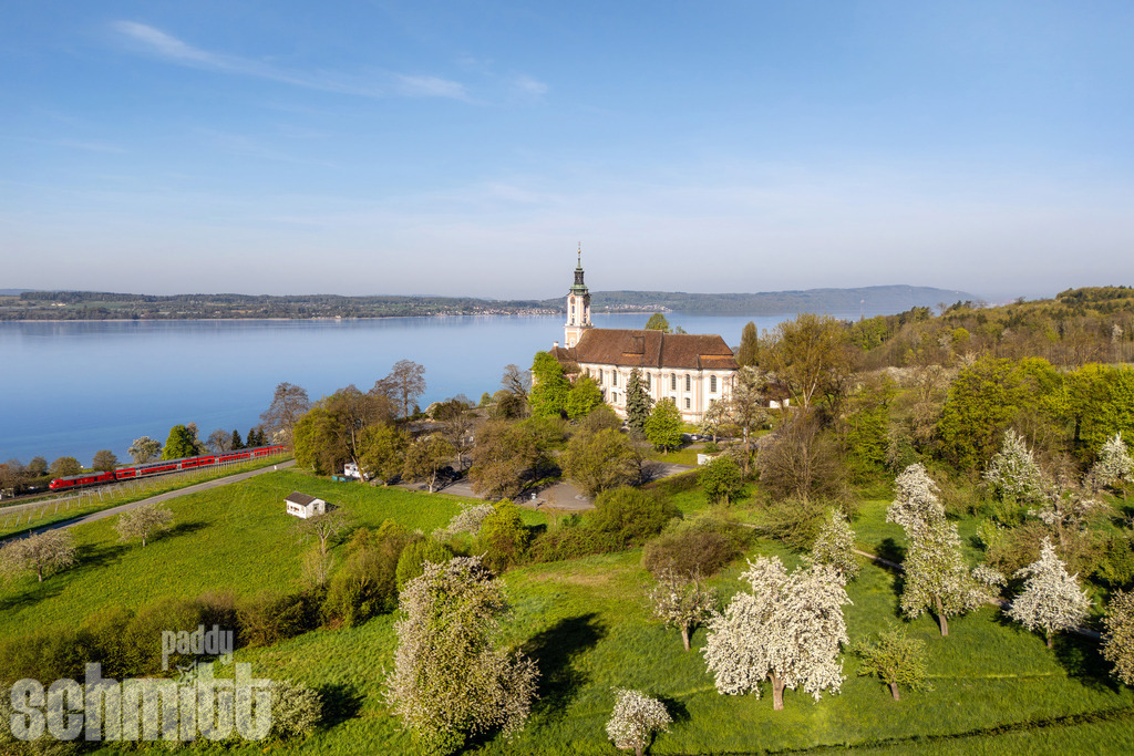 PS-Birnau-2026-01 | Entdecke die größte Bildgalerie der Region mit Fotografien aus dem Allgäu, der Bodenseeregion, Oberschwaben, dem Donautal und der Schwäbischen Alb. Landschaften, Luftaufnahmen und Reisefotografie als Wandbild und Fotokunst. - Realisiert mit Pictrs.com