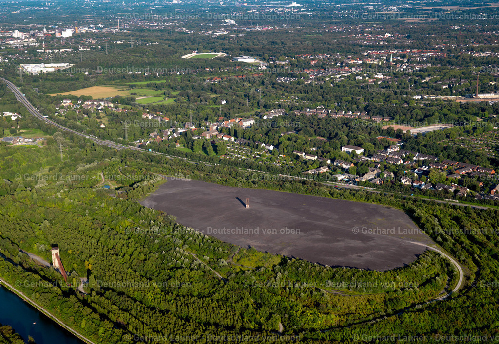 2996214 | Die Schurenbachhalde ist eine  Bergehalde des Steinkohlebergbaus im Essener Stadtteil Altenessen