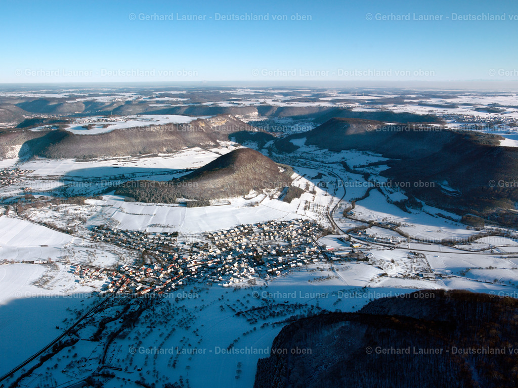 24B0136 | verschneite Schwäbische Alb bei Reichenbach