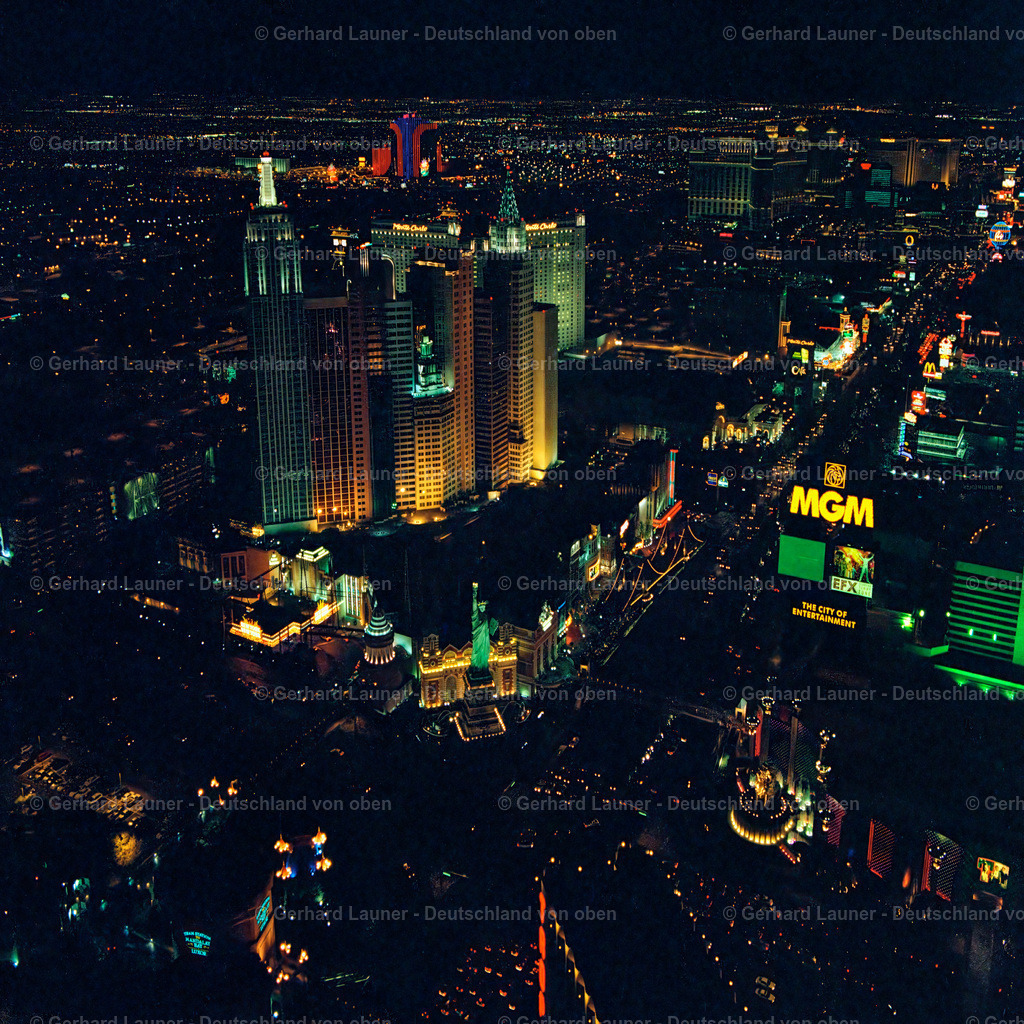 USA5114 | New York-New York Hotel &amp; Casino , Las Vegas, Nevada, USA, 1998