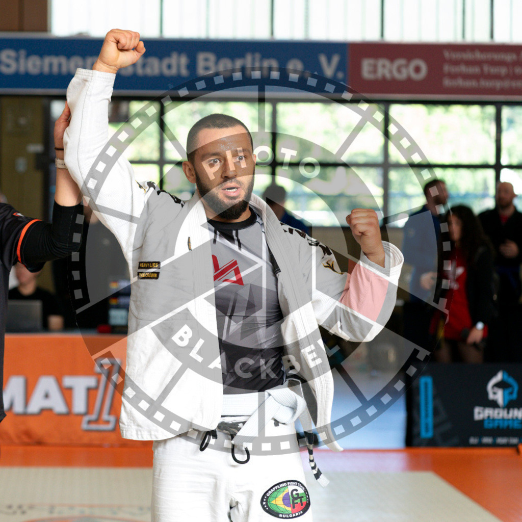 20240915PBB0883 | Athletes compete during the Grappling Industries’ grappling and Brazilian jiu-jitsu competition in Berlin, on September 15, 2024.