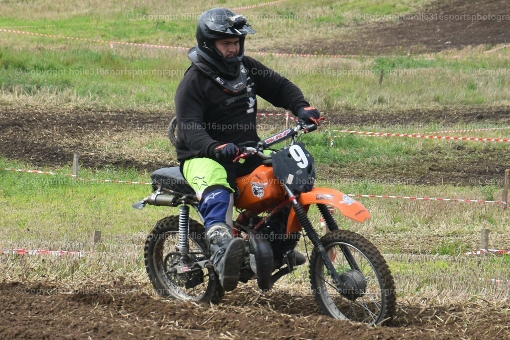 DSC_0217 (2) | Sportfotografie , Motorsport, Motoross, Reitsport, Mointainbike, Enduro,
Landschaft , Outdoor, Eventfotografie, Landschaft, Bilder online bestellen - Realisiert mit Pictrs.com