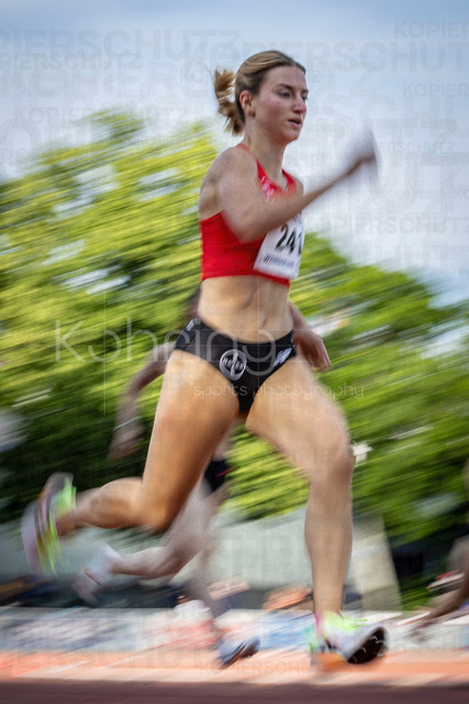 B&amp;S Kurpfalz Gala; Weinheim, 23.05.2026 | WEINHEIM, GERMANY - MAY 24: Tessa Srumf (GER/TSV Bayer o4 Leverkusen) over 400m during the B&amp;S Kurpfalz Gala am 23.05.2026 at the  Sepp-Herberger-Stadium in Weinheim (Baden-Wuerttemberg / Germany).