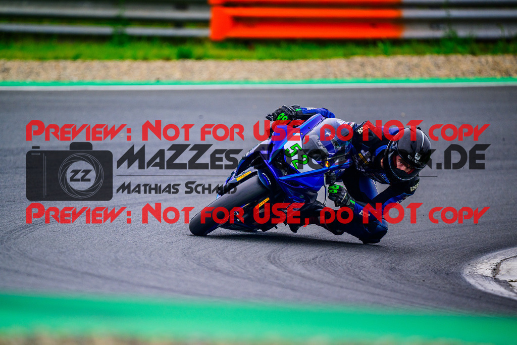 MaZZes_FotoMatrix_240602_6007705_1564 | R7