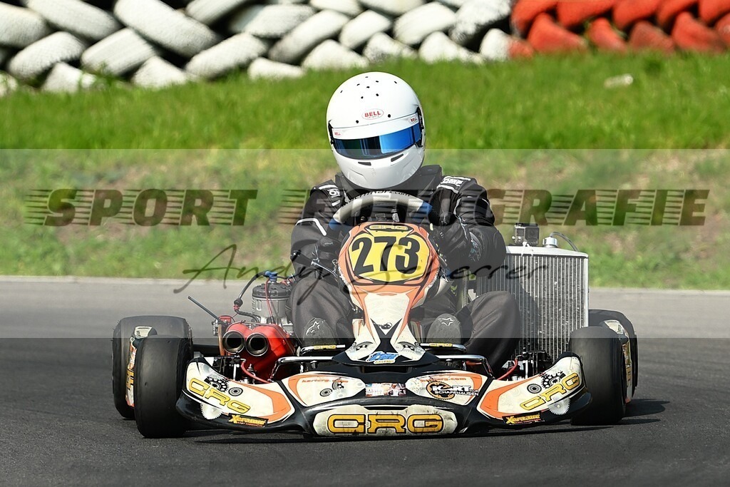 aDSC_0124 | Kaufen Sie Sportbilder im Onlineshop von Andy Scherrer Sportfotografie. Faszinierende Bilder von Sportevents aus der ganzen Schweiz. Fussball, Frauenfussball, Unihockey, Handball, Schwingen und weiteren Sportarten. - Realisiert mit Pictrs.com