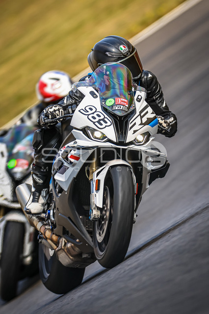 0983-240831_EL-009_983 | Deine Full-Service-Agentur für ✔️Videoproduktionen und ✔️Motorsportfotografie Jetzt Angebot anfragen!