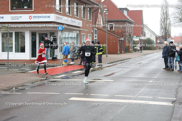 WMLA3211 | Bildershop "Sportfotograf-Oldenburg" mit Fotos von Sportevents in Oldenburg und Umzu. - Realisiert mit Pictrs.com