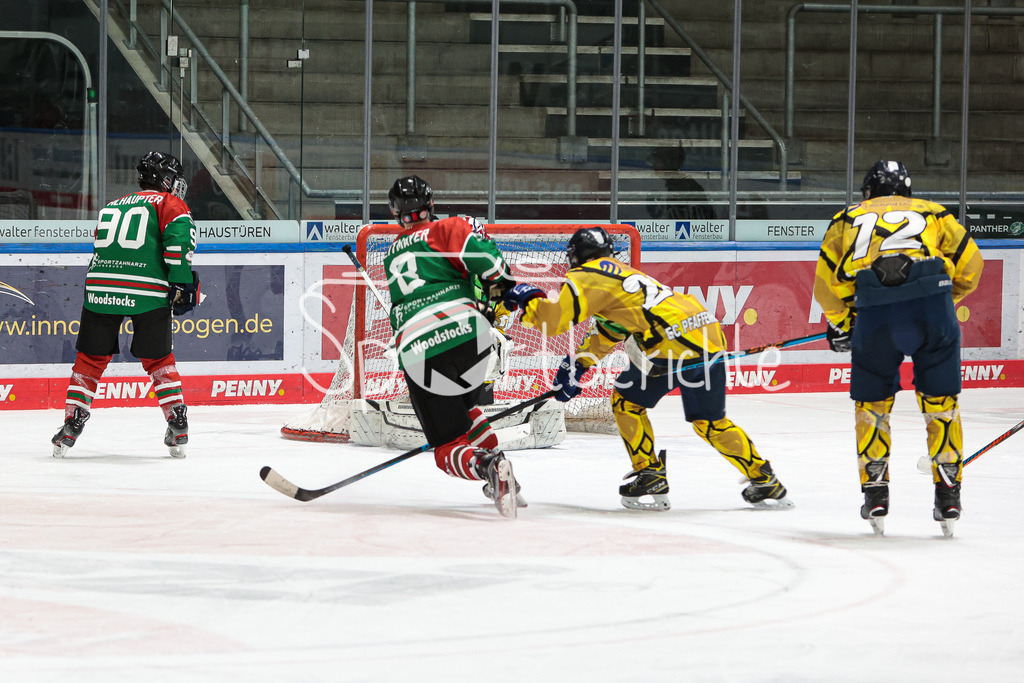 EG Woodstocks Augsburg - EC Pfaffenhofen 1b | Professionelle Sportfotos aus den Bereichen Fußball, Eishockey, Handball und vieles mehr. Ob Sieg oder Niederlage