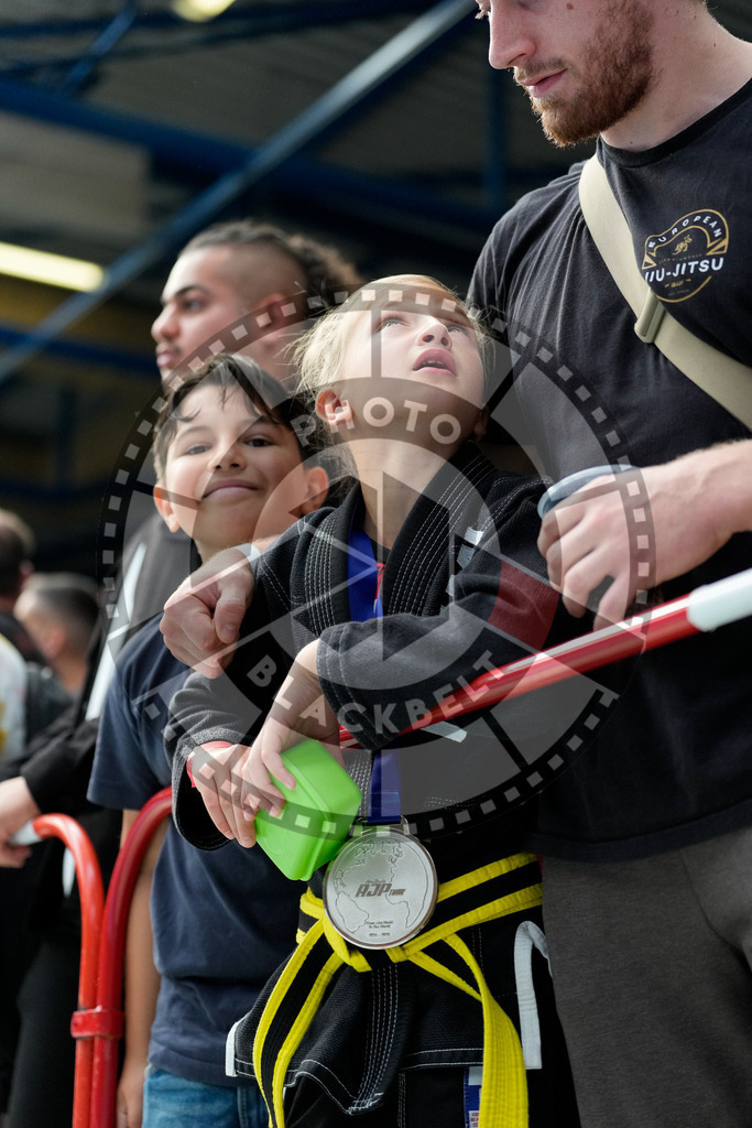 20250920PBB1503 | Athletes compete during the AJP Tour Hamburg International Jiu-Jitsu Championship, on September 20, 2025 in Hamburg, Germany. © Chiara Dazi / photoblackbelt