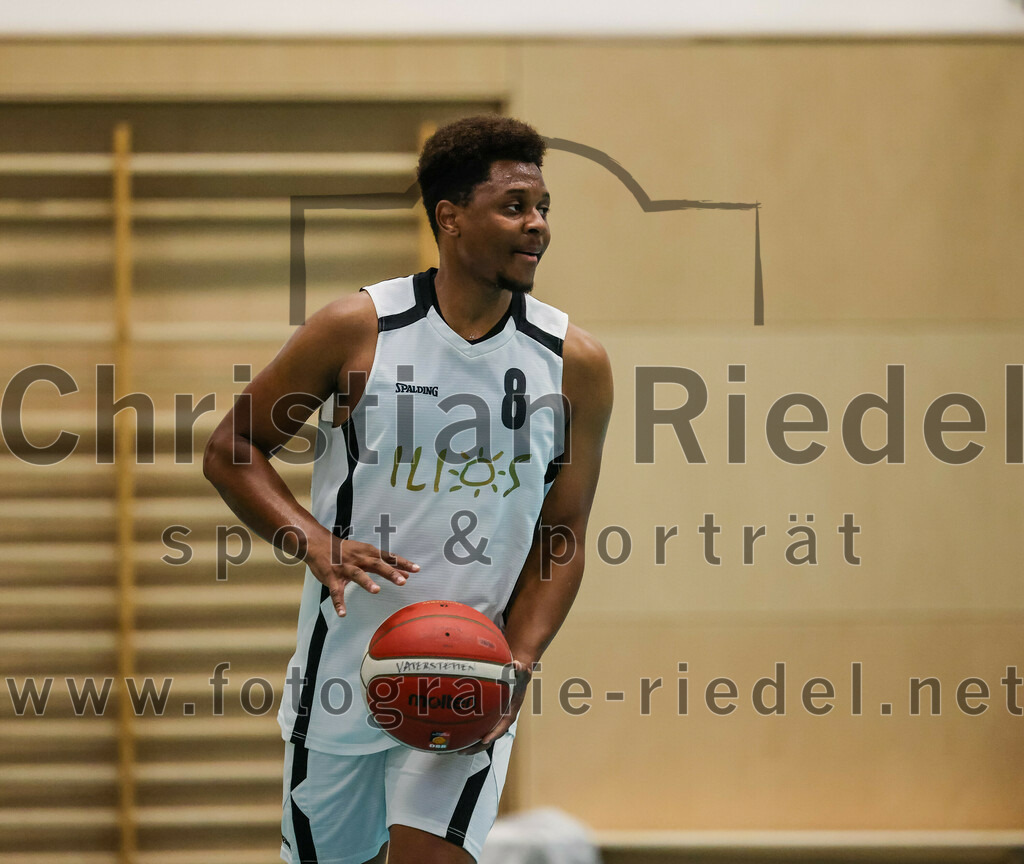 2023-10-08_007_TSV_Vaterstetten_gegen_ESV_Staffelsee | Vaterstetten, Deutschland, 08.10.2023:
Basketball, Bayernliga Herren Süd 2023 / 2024, 3. Spieltag, TSV Vaterstetten gegen ESV Staffelsee, Endergebnis: 62:90

Foto: Christian Riedel / fotografie-riedel.net