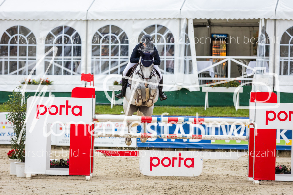 BHO-2PhSpr-M-236 | MomenTaufnahmen Pferdesportfotos