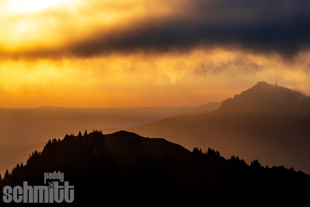 PS-Bergwelt-2026-115 | Entdecke die größte Bildgalerie der Region mit Fotografien aus dem Allgäu, der Bodenseeregion, Oberschwaben, dem Donautal und der Schwäbischen Alb. Landschaften, Luftaufnahmen und Reisefotografie als Wandbild und Fotokunst. - Realisiert mit Pictrs.com