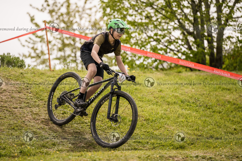 Eierlesen 2026 | Sie wurden bei einem Event oder Sportanlass fotografiert? Hier finden sie ihre Bilder! - Realisiert mit Pictrs.com