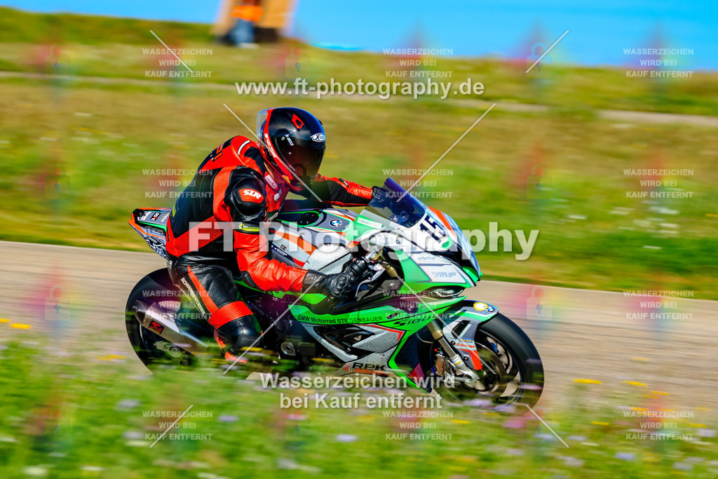 015-1983 | Hier findet Ihr Bilder von Touristenfahrten auf der Nürburgring Nordschleife oder von anderen Veranstaltungen die ich besucht habe. Viel Spass beim Durch Schauen 