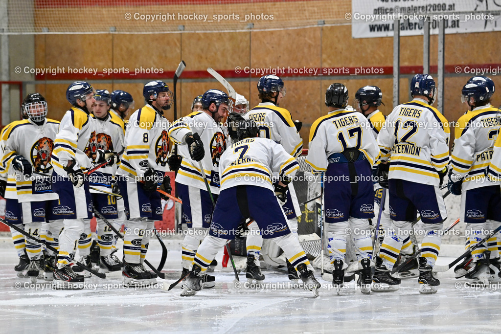 EC Tigers Paternion vs. Tarco Wölfe II | EC Tigers Paternion Mannschaft, EC Tigers Paternion vs. Tarco Wölfe II, EC Tigers Paternion vs. Tarco Wölfe II am 19.12.2024 in Spittal an der Drau (Eissportzentrum Spittal), Austria, (Photo by Bernd Stefan)