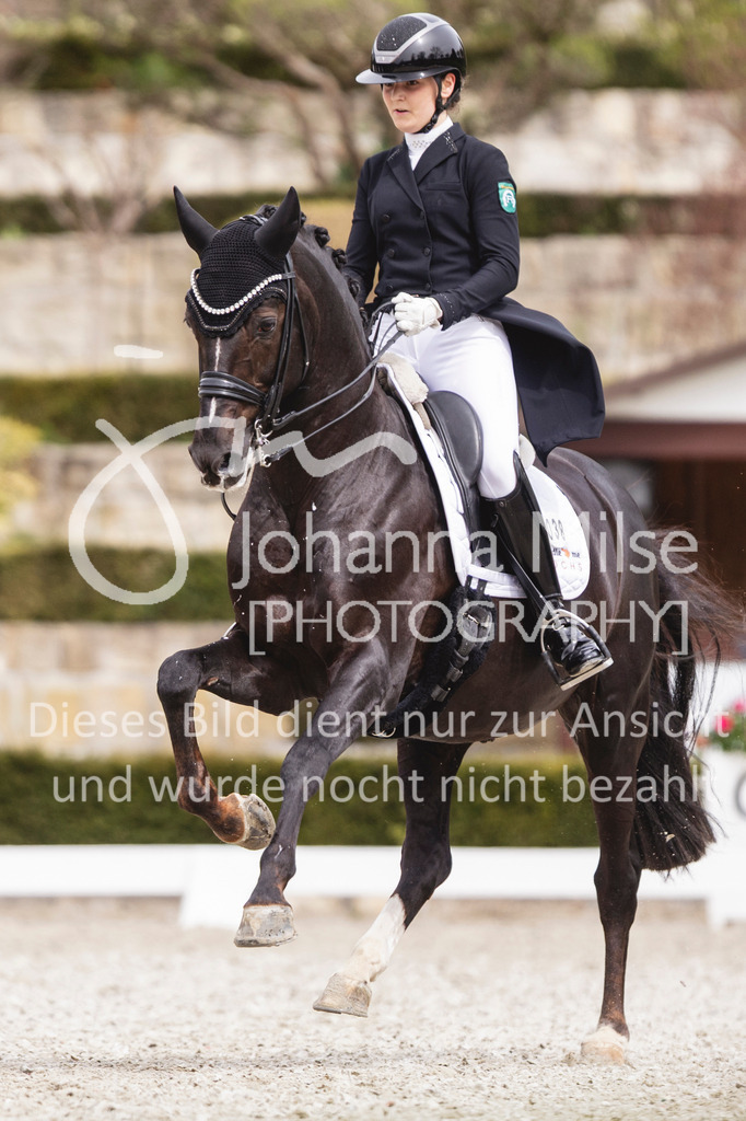260412_Kronberg_S-Dressur-640 | Deine schönsten Turniermomente als professionelle Fotos! Entdecke hochwertige Pferdesport-Fotografie im Online-Shop. Jetzt Fotos finden & bestellen!