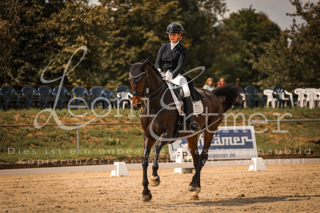 19.FrDrS00266 | Leoni Ertmer Photography - Realisiert mit Pictrs.com