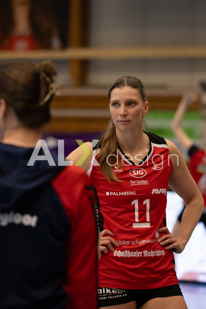 Volleyball I Frauen I Saison 2025-2026 I Volleyball NLA | Women I 1/2 Finals I  VC Kanti Schaffhausen - Sm'Aesch Pfeffingen I 07.03.2026 | 11 Kateřina Holásková (CZ) (VC Kanti Schaffhausen) – Mitte - Realisiert mit Pictrs.com