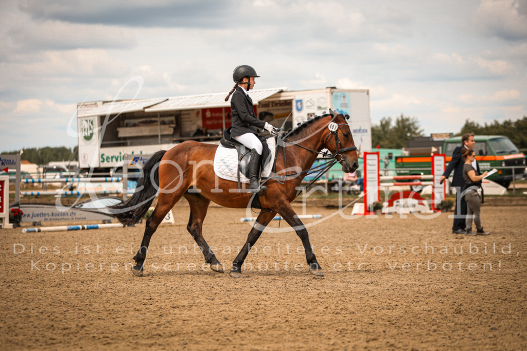 02.SoRWB00117 | Leoni Ertmer Photography - Realisiert mit Pictrs.com