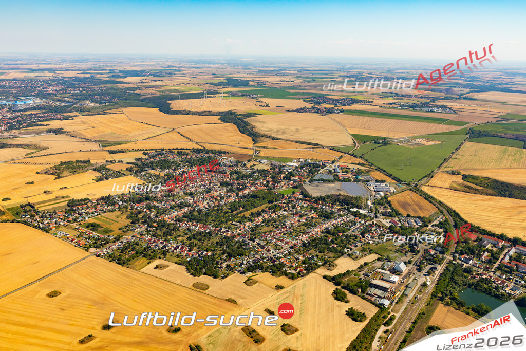 Das Luftbild der Stadt Klostermansfeld wurde 2022 vom Flugzeug heraus erstellt (keine Drohnen-Aufnahmen) Aufnahmehöhe ca.450 Meter- hohe Bildauflösung und Druck-Qualität. Garantiert!