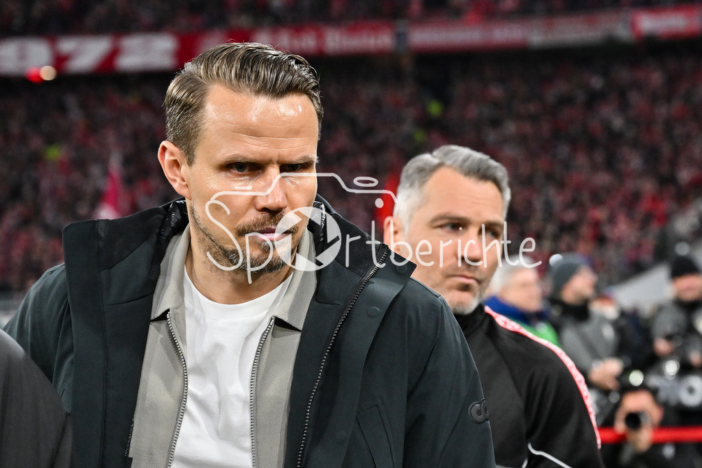 FC Bayern München - RB Leipzig | MUNICH, GERMANY - 11. FEBRUARY: im Bild Sebastian SCHUPPAN / Einzelfoto / Freisteller vor dem Spiel zwischen dem FC Bayern München und RB Leipzig beim Viertelfinale des DFB-Pokales in der Allianz Arena