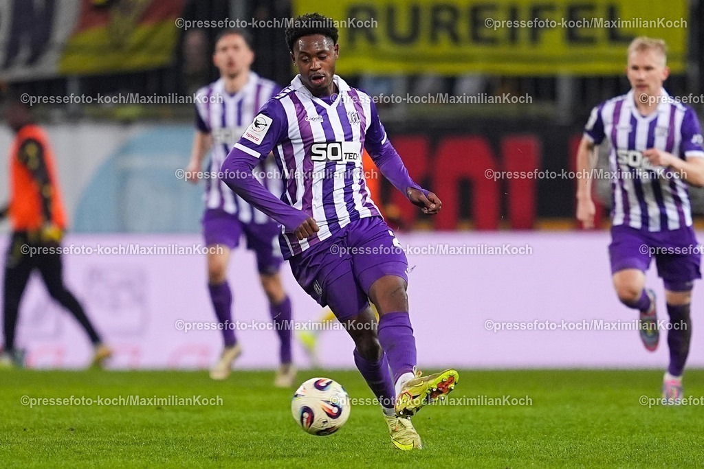 xYDRx17012601123 | 17.01.2026, xydrx, Fußball, 3.Liga, TSV Alemannia Aachen - VfL Osnabrück, Saison 2025 2026, Tivoli: Tony Lesueur (VfL Osnabrück #23)        DFB regulations prohibit any use of photographs as image sequences and or quasi-video. Photo: xYannisxDreimannxPressefotoKochx