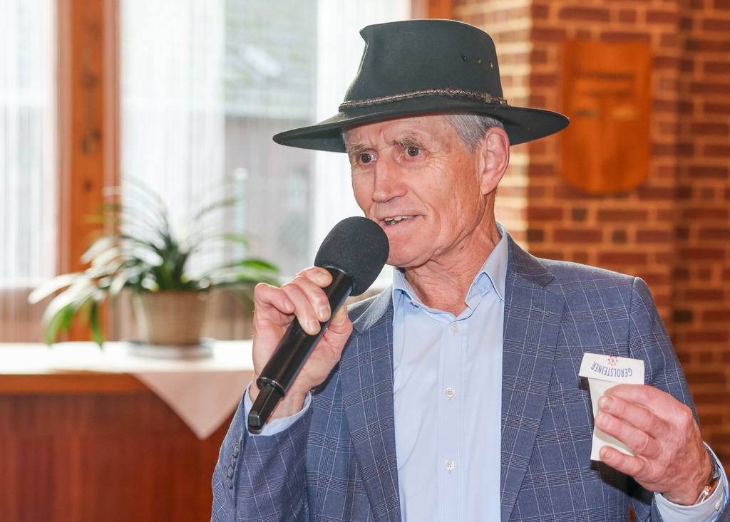 top-top.de-251112-013 | Foto, Video, Fotografie, Videografie, Fotobox, DJ, Discjockey, Musik, Musikbox, Veranstaltung, Photobooth, Amazon, Ebay, Buchtipp, Bestseller, Autor, Verlag, Buch, Wesel, Hamminkeln, NRW, Dinslaken, Rees, Drohne, Hochzeit, Party, Fotobox, Wesel, Fotograf