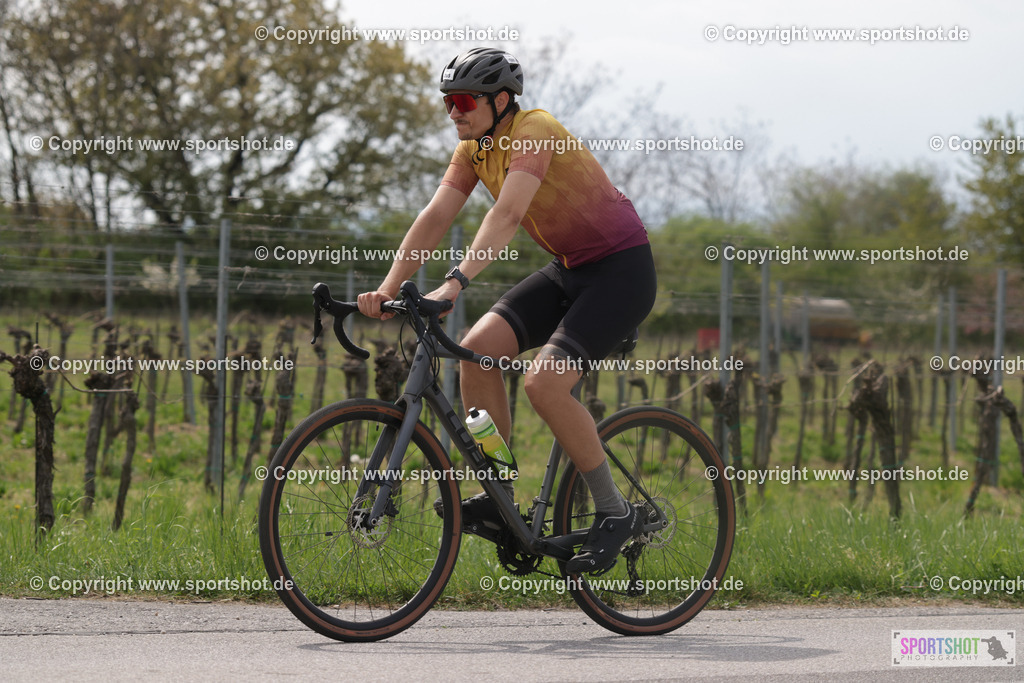 368A5882 | Neusiedlersee Radmarathon 2026@sportshot_your_pictrs #yourpictures#roadtowm2029 #nrm #neusiedlerseeradmarathon #neusiedlersee #neusiedlerseetourismus #burgenland #mörbisch #nrm26 #burgenlandtourismus #voglundco #poweredbyburgenlandtourismus #radsport #rad #marathon #ucigranfondo #visitburgenland #ucigranfondoworldseries